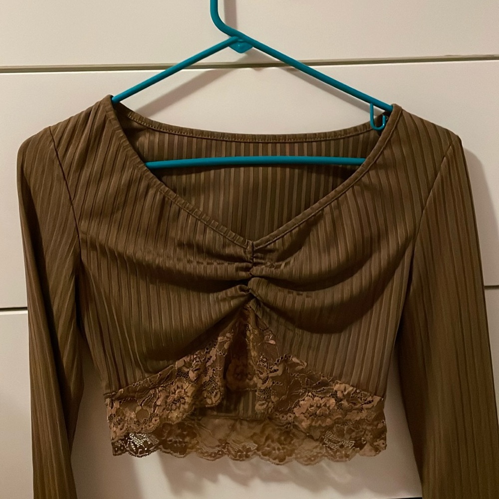 Brown long sleeve shirt